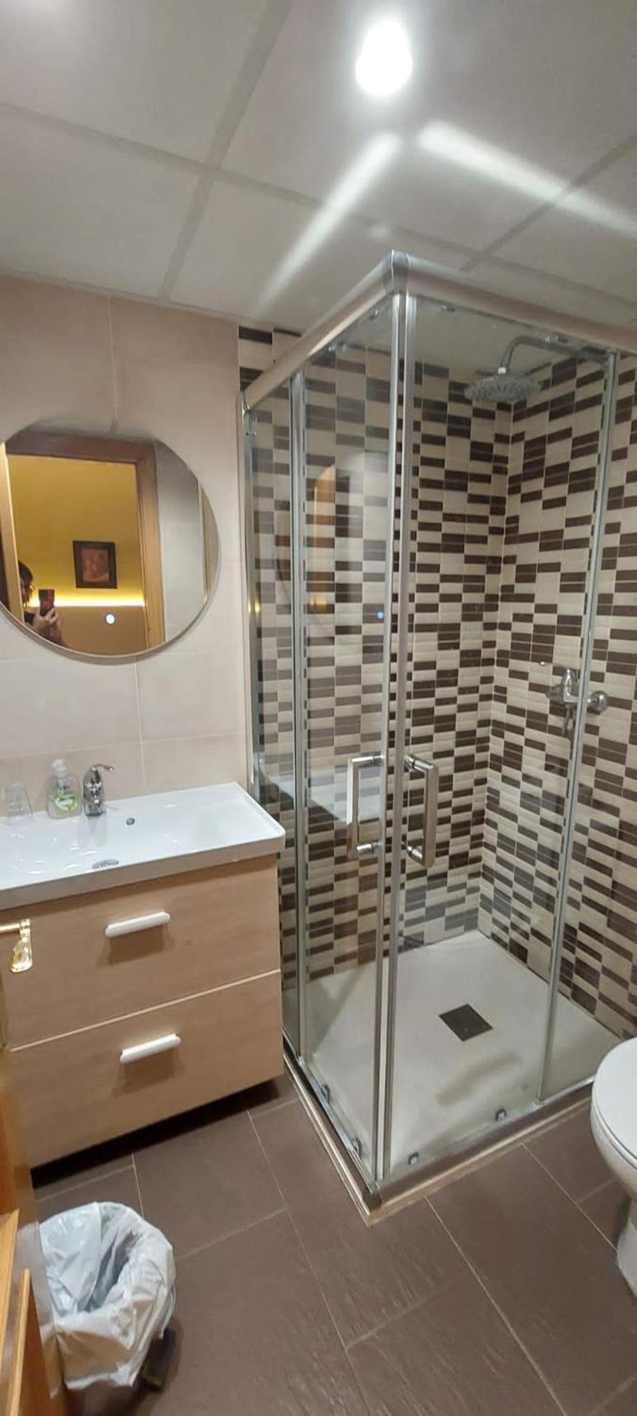 Hostal Ds Velilla de San Antonio Kültér fotó